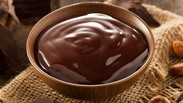 Cioccolata calda fondente speziata