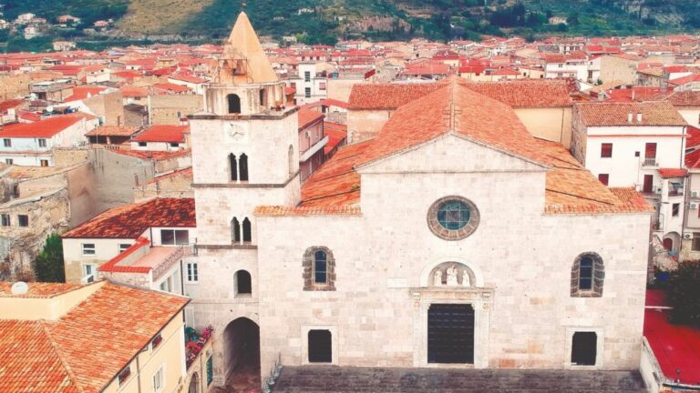 Fondi: tra fede, mare e bellezza