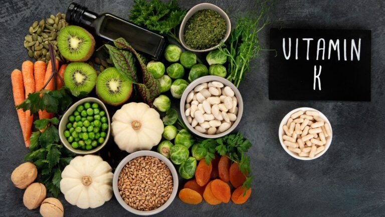 Vitamina K: la guardiana silenziosa della coagulazione e delle ossa